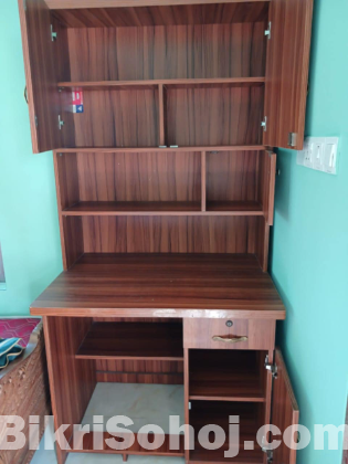 Reading Table